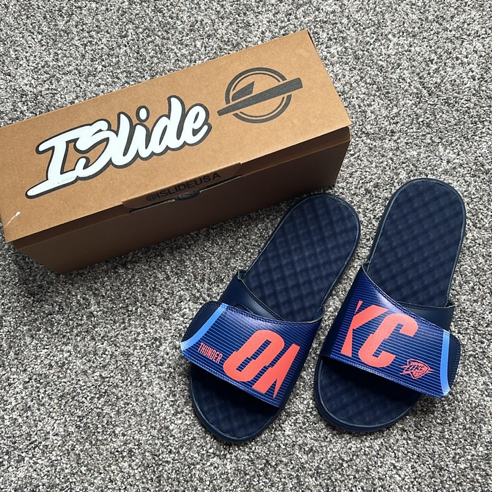 NEW ISlide OKC thunder Men’s Basketball Slides - Size 10